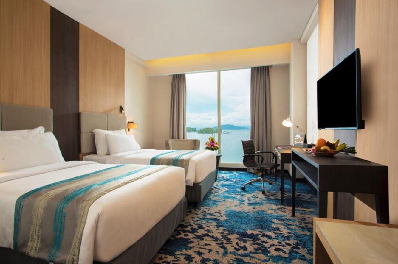Swiss-Belhotel Papua Jayapura Exterior foto